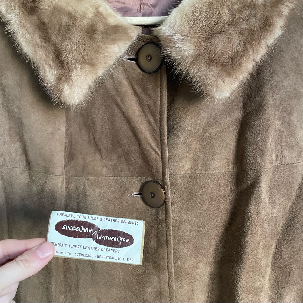 VINTAGE 1960 Suede Coat Mink Collar - Satin Lined size 7 - Picture 4 of 14